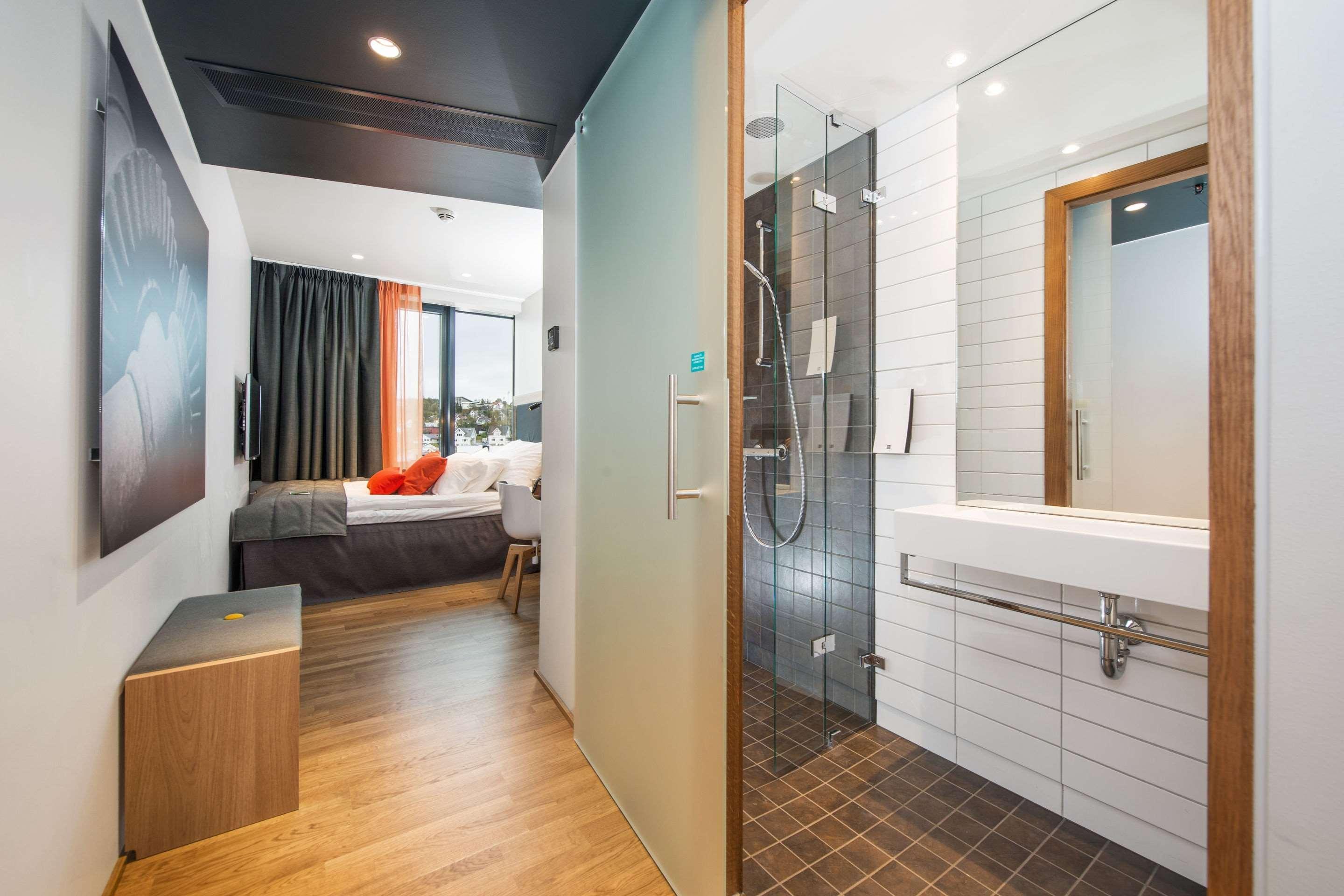 Clarion Hotel The Edge Тромсё Экстерьер фото