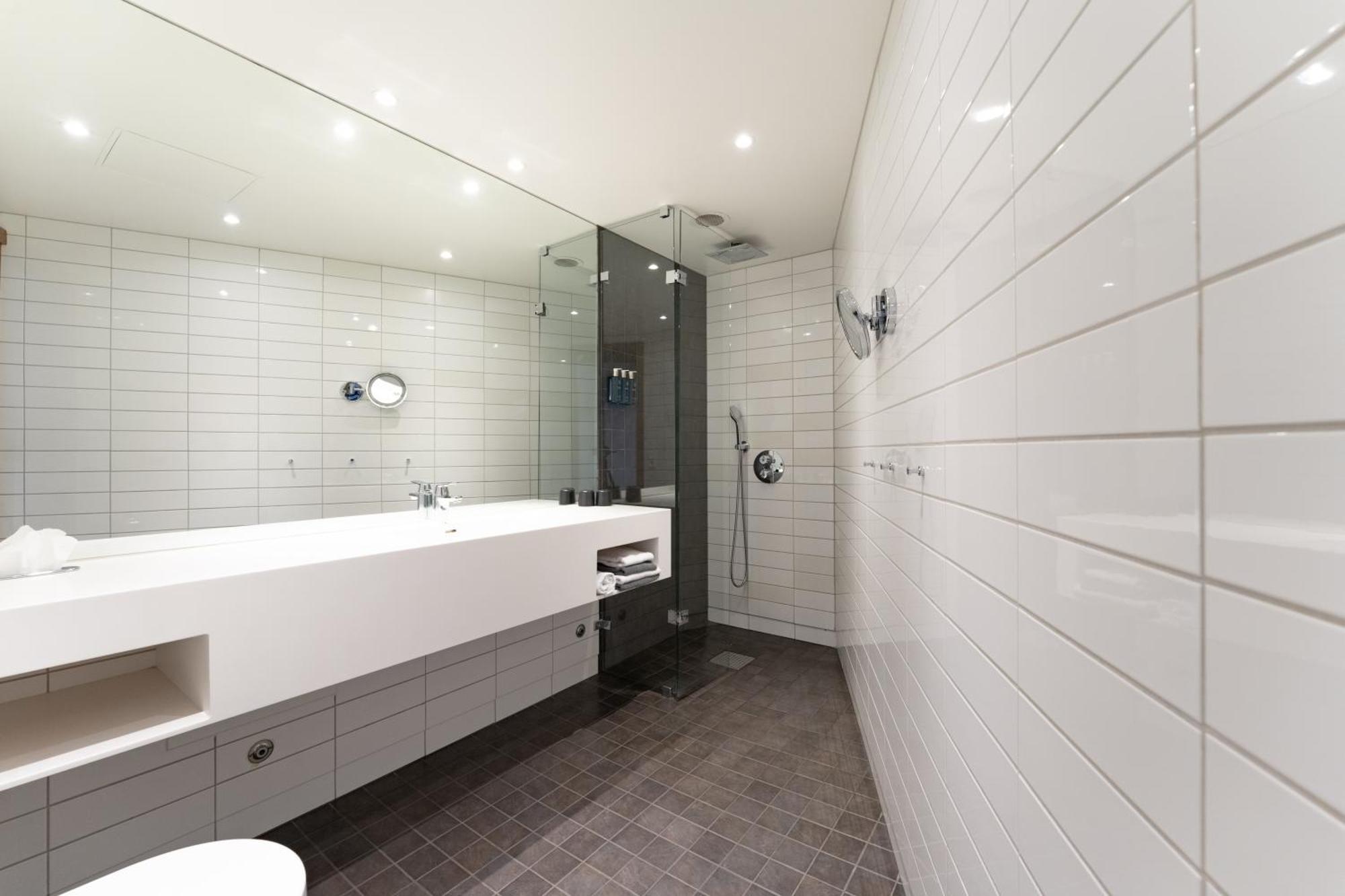 Clarion Hotel The Edge Тромсё Экстерьер фото